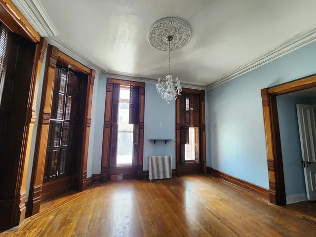 $515,000 | 120 South Park Avenue, Rensselaer, IN 47978