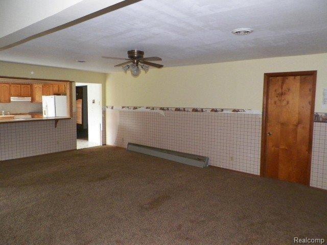 262-158491 - Family Room.JPG