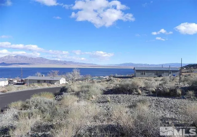 $16,000 | 636 Walker Drive, Unit 14, Walker Lake, NV 89415
