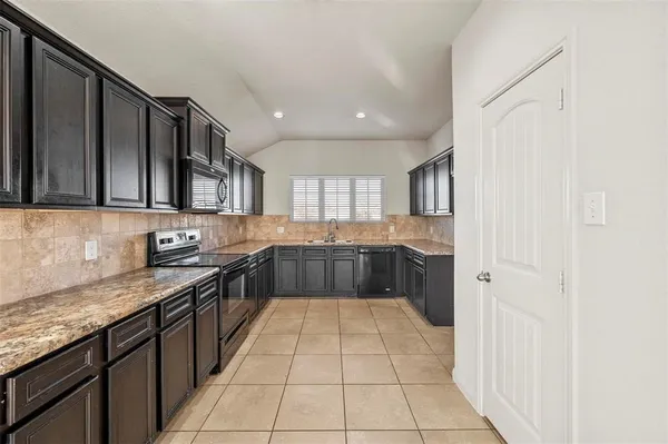 $2,000 | 4620 Elderberry Street, Forney, TX 75126