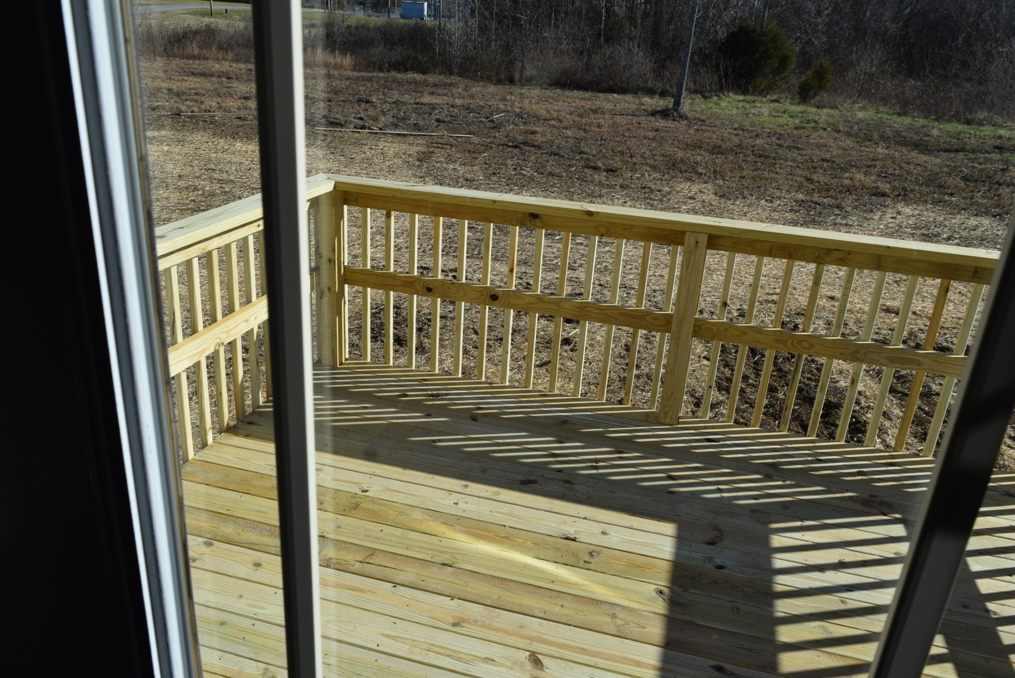 21 Ballard Road Manchester, TN 37355 - Photo 5 of 9 a view of a balcony with a swing