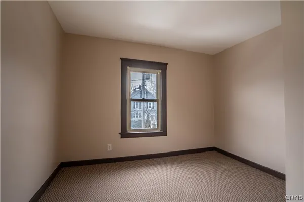 $950 | 208 East Clark Street, Unit 2, German Flatts, NY 13357
