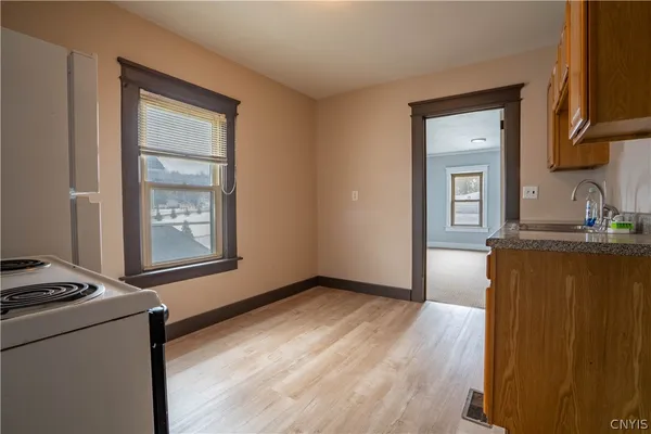 $950 | 208 East Clark Street, Unit 2, German Flatts, NY 13357
