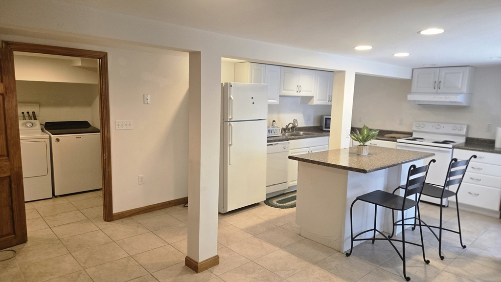 113 Oak Ridge Drive, Unit B Ayer, MA 01432 - Photo 5 of 19