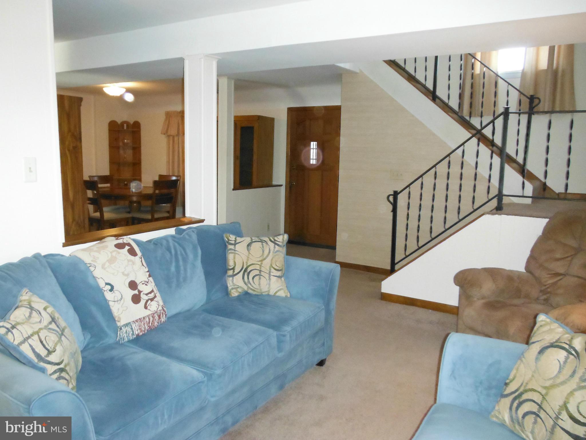 7702 Fairgreen Road Baltimore, MD 21222 - Photo 3 of 30 Interior (General)
