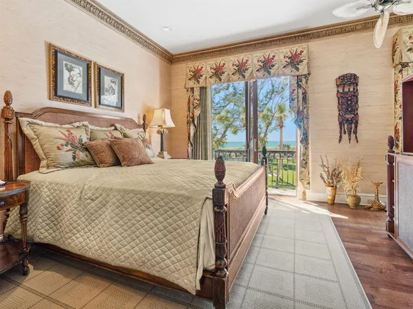 $10,750,000 | 1216 North Casey Key Road, Osprey, FL 34229