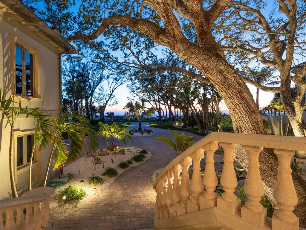 1216 North Casey Key Road Nokomis, FL 34275 - Photo 53 of 60