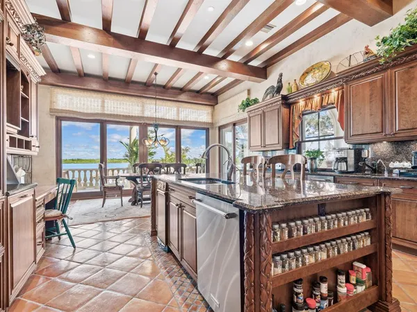 $10,750,000 | 1216 North Casey Key Road, Osprey, FL 34229