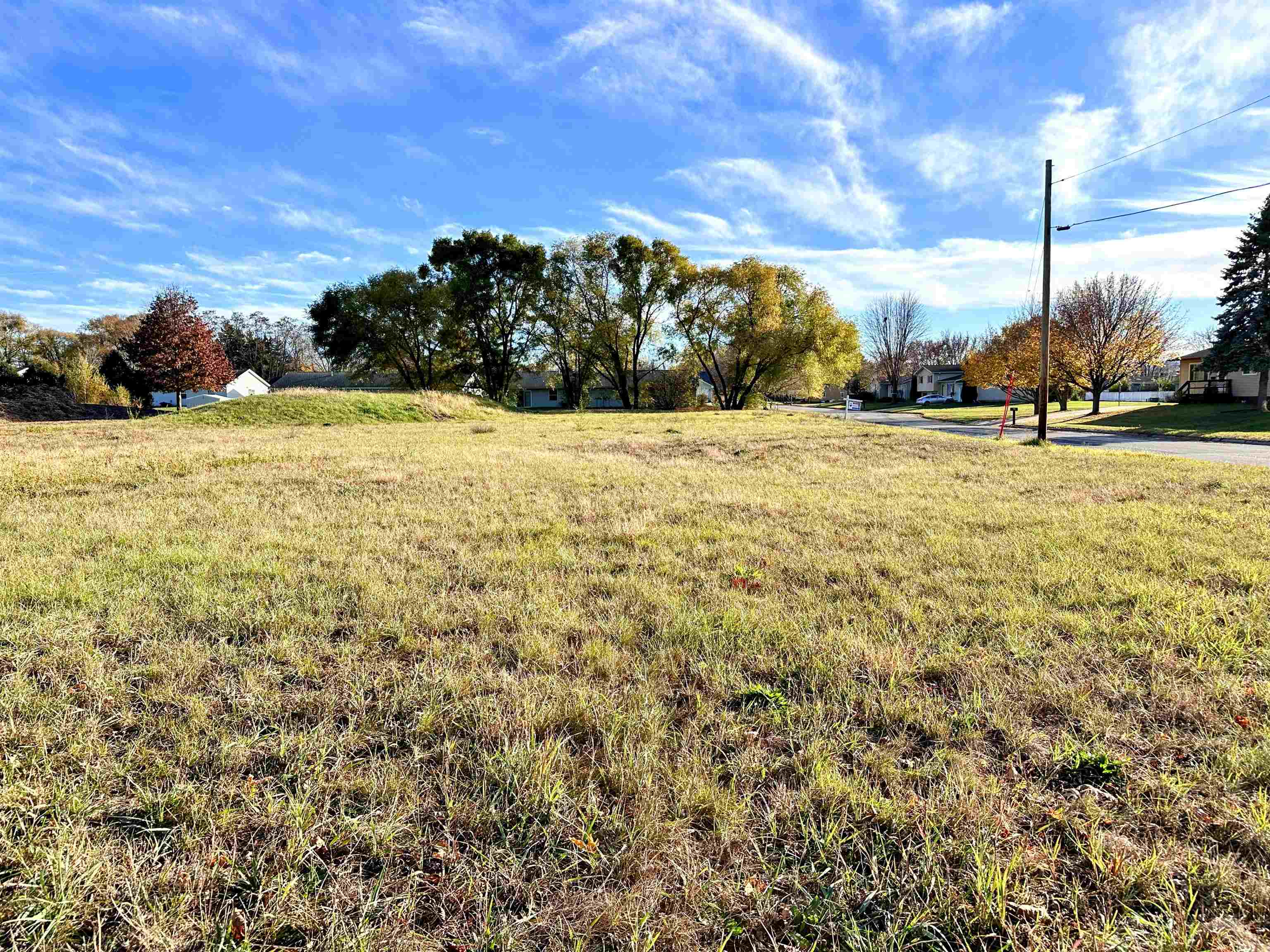 900 South Michigan Street Prairie du Chien, WI 53821 - Photo 3 of 11