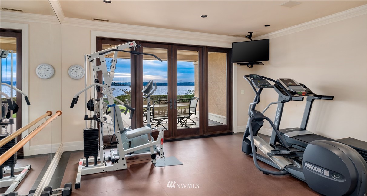 Undisclosed Address Medina, WA 98039 - Photo 17 of 25