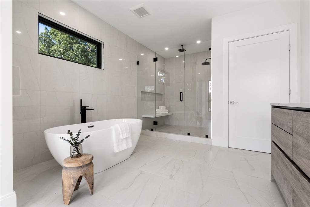 29 Levbert Road Newton, MA 02459 - Photo 25 of 40