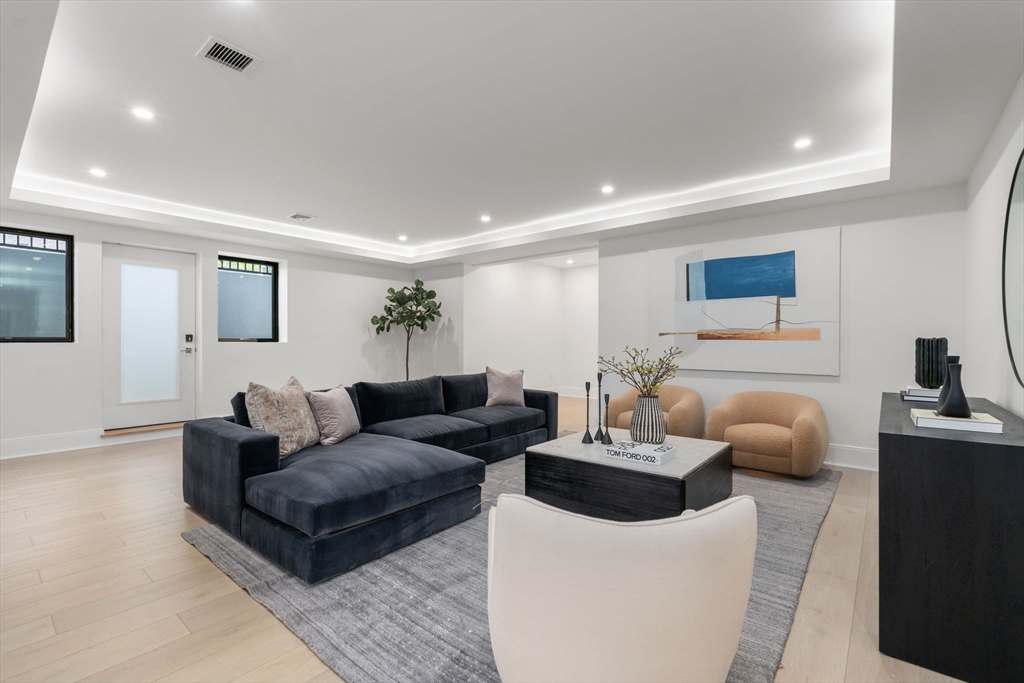 29 Levbert Road Newton, MA 02459 - Photo 26 of 40 a living room with furniture
