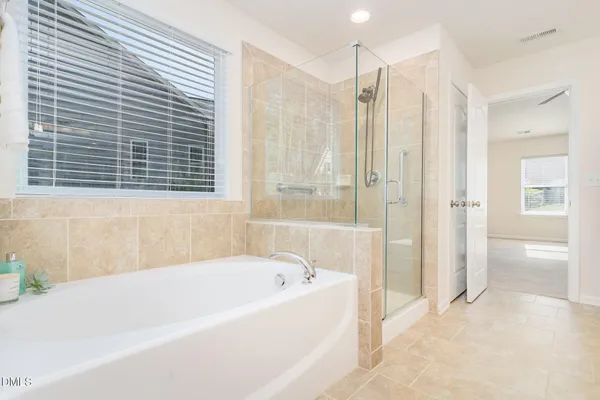 $2,200 | 255 Heathwood Drive, Clayton, NC 27527