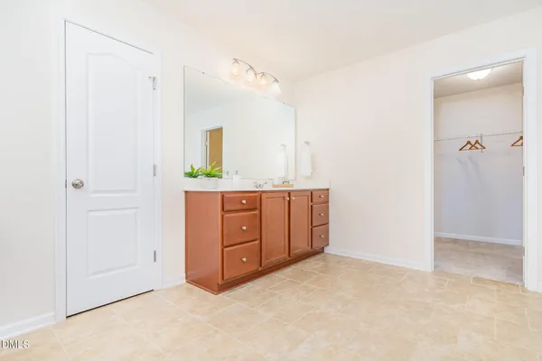 $2,200 | 255 Heathwood Drive, Clayton, NC 27527