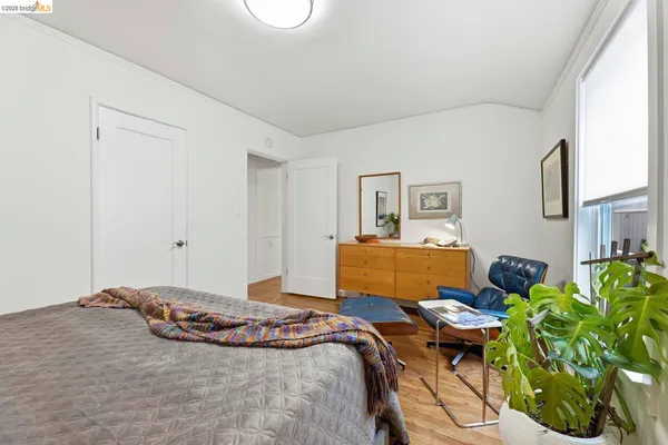 $1,300,000 | 946 Kains Avenue, Albany, CA 94706