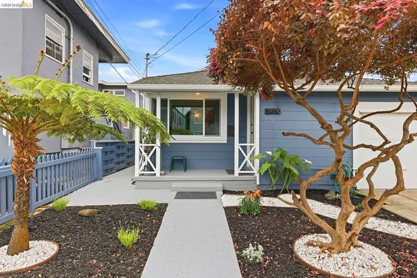 $1,300,000 | 946 Kains Avenue, Albany, CA 94706
