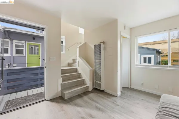 $1,300,000 | 946 Kains Avenue, Albany, CA 94706