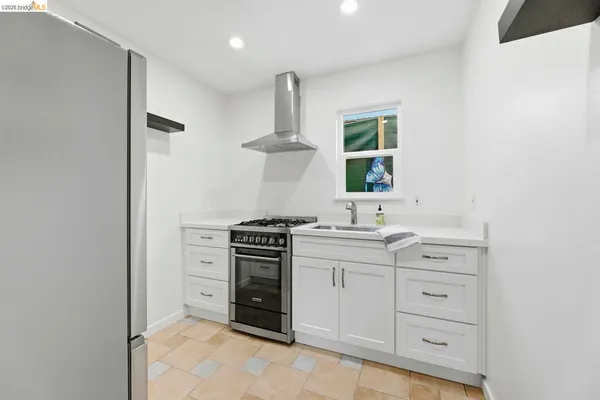 $1,300,000 | 946 Kains Avenue, Albany, CA 94706