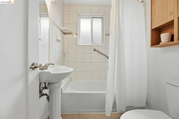 $1,300,000 | 946 Kains Avenue, Albany, CA 94706