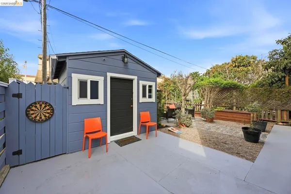 $1,300,000 | 946 Kains Avenue, Albany, CA 94706