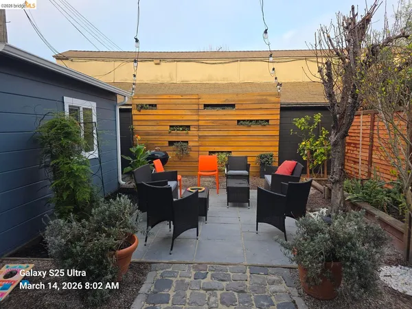 $1,300,000 | 946 Kains Avenue, Albany, CA 94706