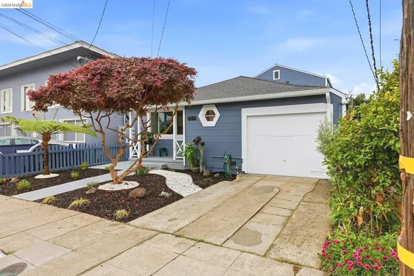 $1,300,000 | 946 Kains Avenue, Albany, CA 94706