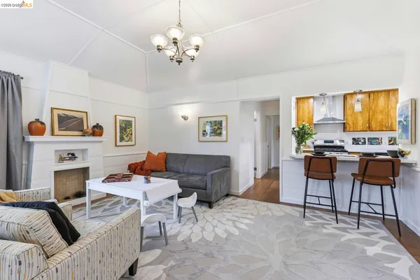 $1,300,000 | 946 Kains Avenue, Albany, CA 94706