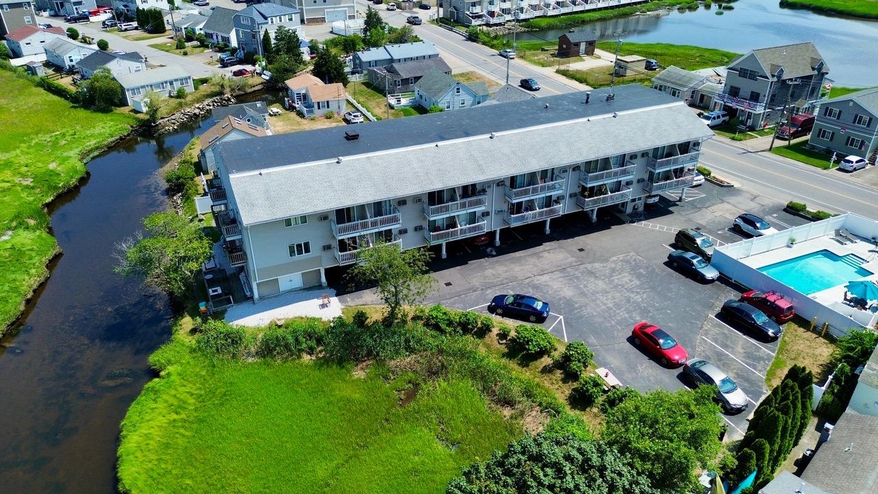 550 Winnacunnet Road, Unit 315 Hampton, NH 03842 - Photo 4 of 14