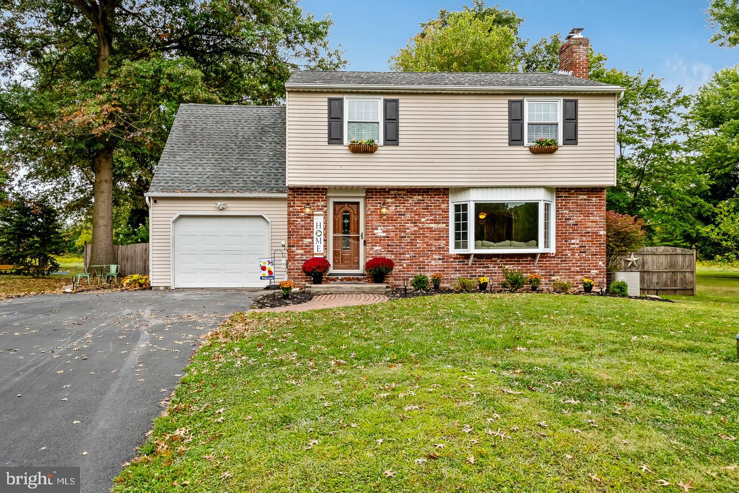 4827 Kings Road Doylestown, PA 18902 - Photo 1 of 39 Gallery Image 1