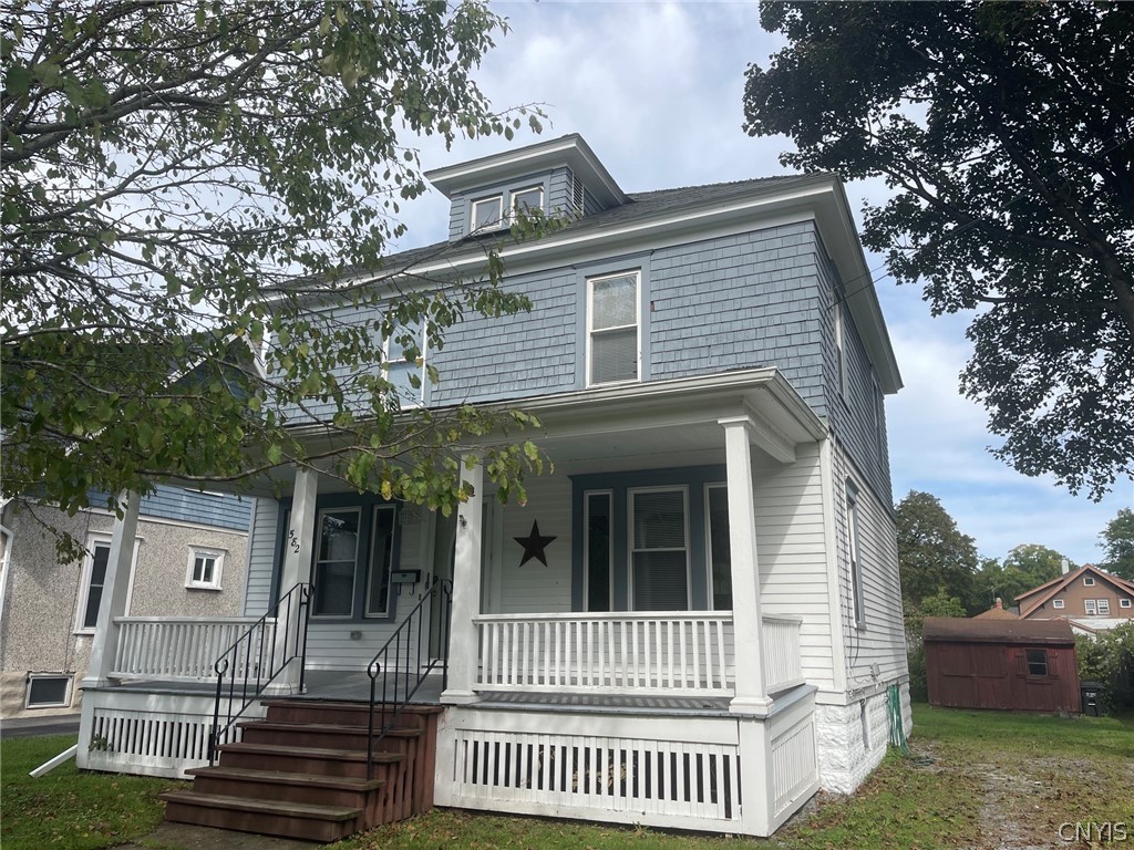 582 Elizabeth Street Oneida, NY 13421 - Photo 5 of 34 Gallery Image 5