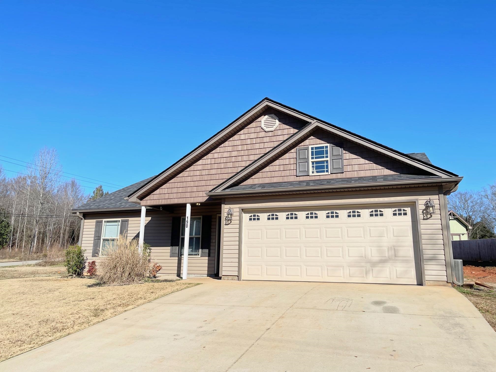 190 Rector Street Campobello, SC 29322 - Photo 1 of 14 Gallery Image 1
