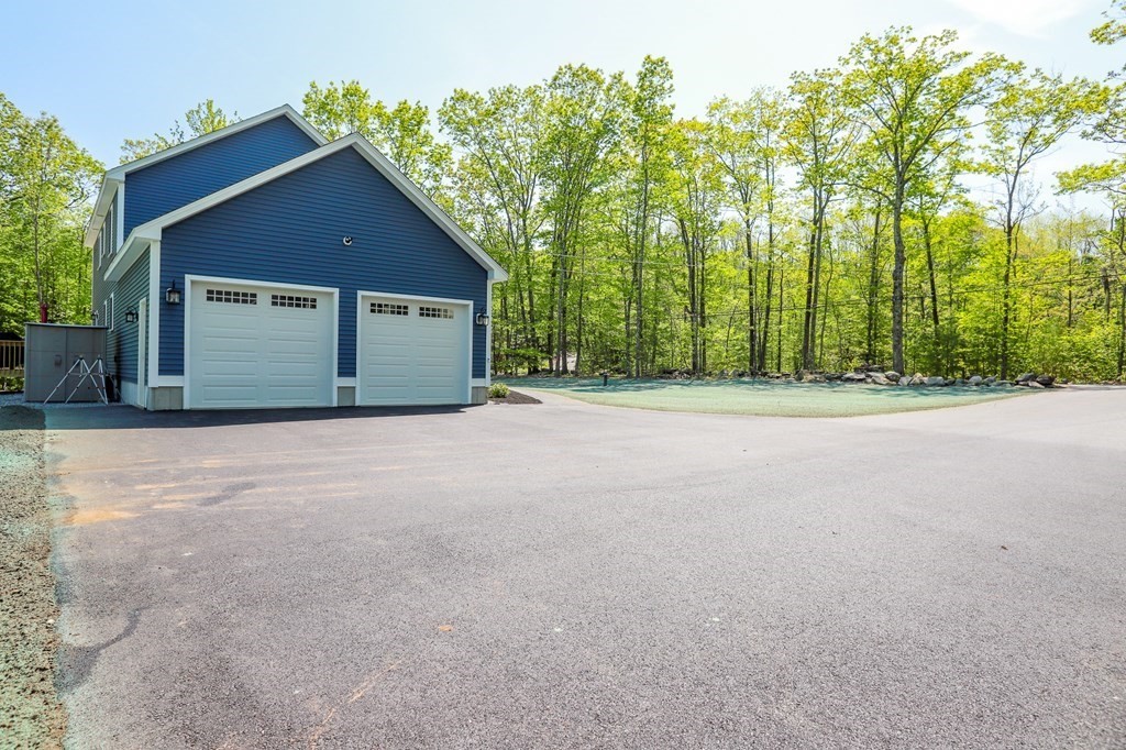 162 Old Schoolhouse Road Oakham, MA 01068 - Photo 3 of 42