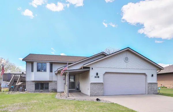 $329,900 | 908 Lilac Lane, Little Falls, MN 56345