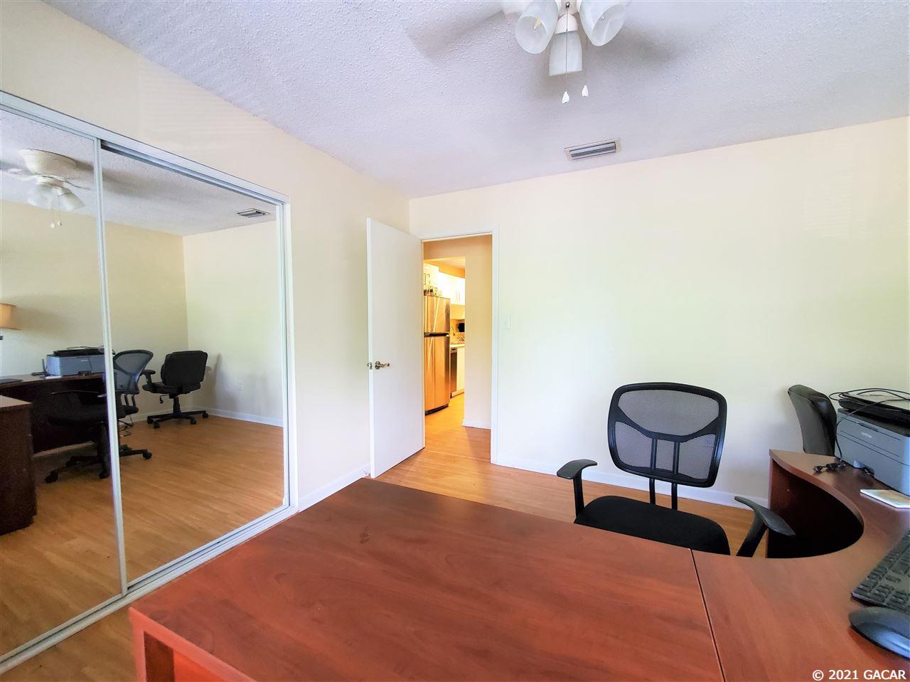 2734 Southwest 14th Drive Gainesville, FL 32608 - Photo 19 of 28