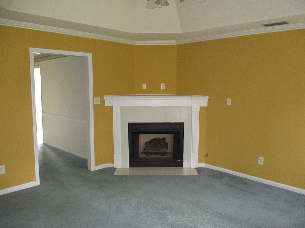 1449 Brookstone Road Hephzibah, GA 30815 - Photo 3 of 10 Living Room