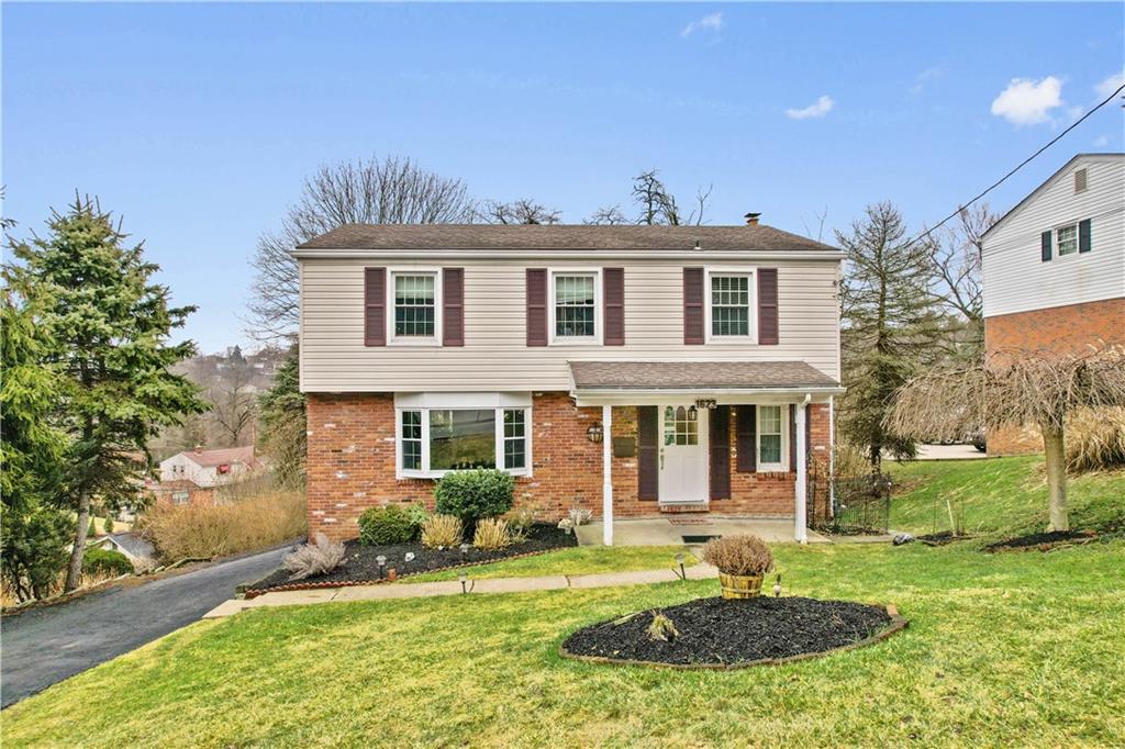 1623 Wise Road Pittsburgh, PA 15220 - Photo 2 of 24 Gallery Image 2