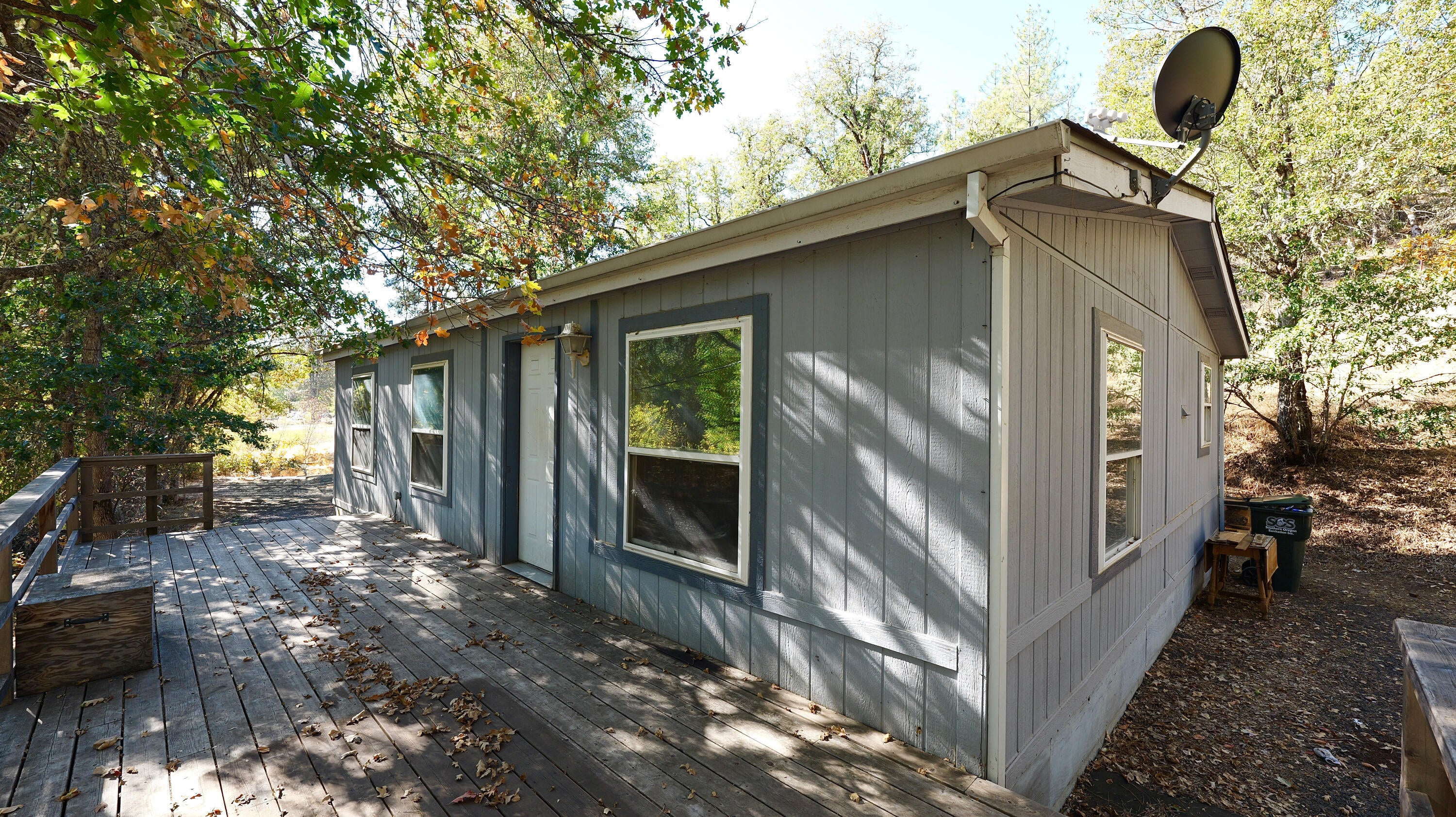 7161 Crowfoot Road Trail, OR 97541 - Photo 9 of 33 Front of Home