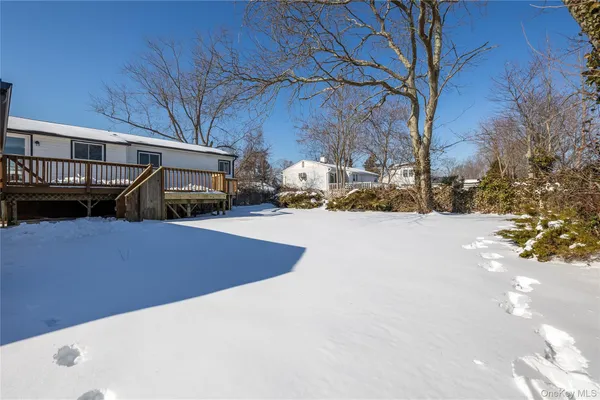$688,999 | 3103 Falcon Avenue, Medford, NY 11763