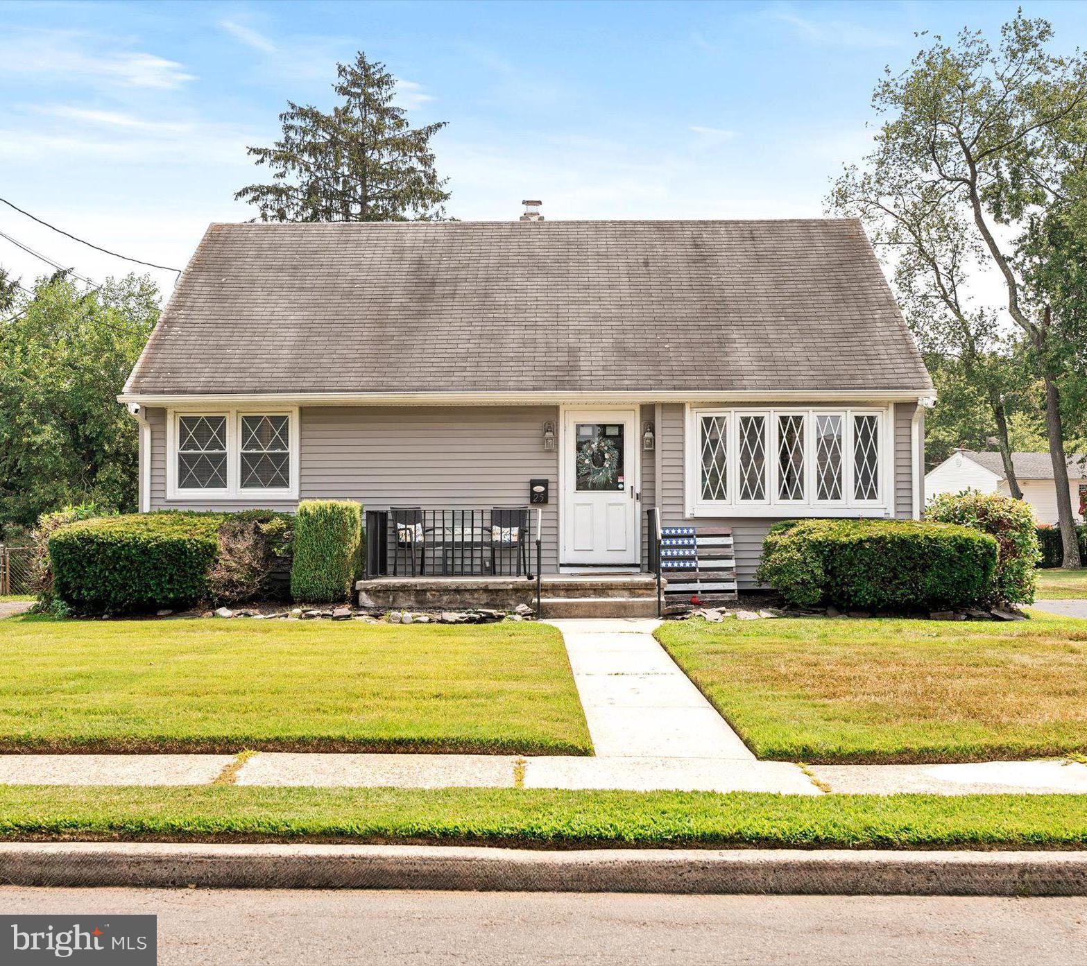 25 Holt Circle Hamilton, NJ 08619 - Photo 1 of 29 a view of a house with swimming pool and a yard