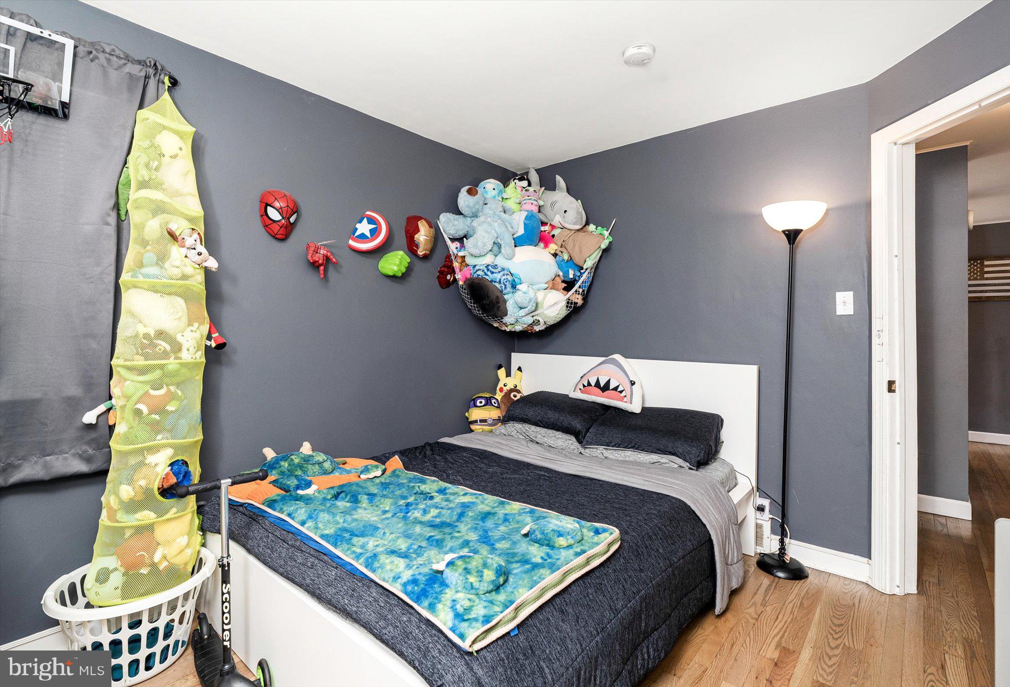 25 Holt Circle Hamilton, NJ 08619 - Photo 15 of 29 a bed room with a bed and a couch