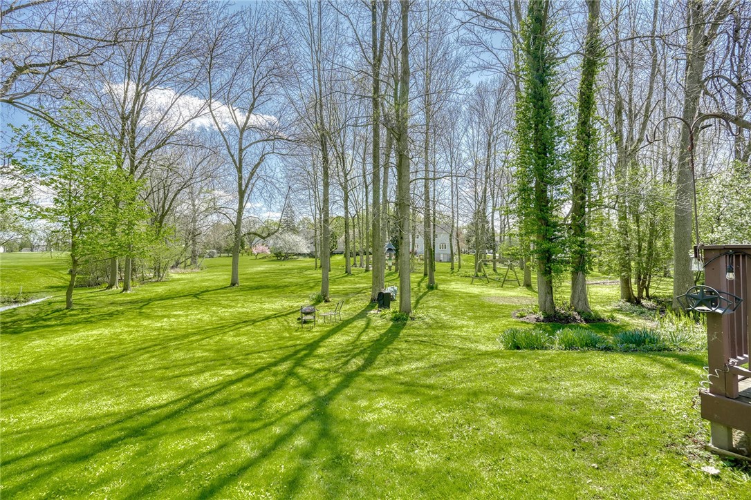 102 Jackson Road Penfield, NY 14526 - Photo 37 of 44