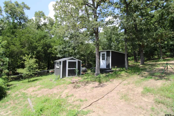 $249,000 | 640 Callender Lake Drive, Murchison, TX 75778