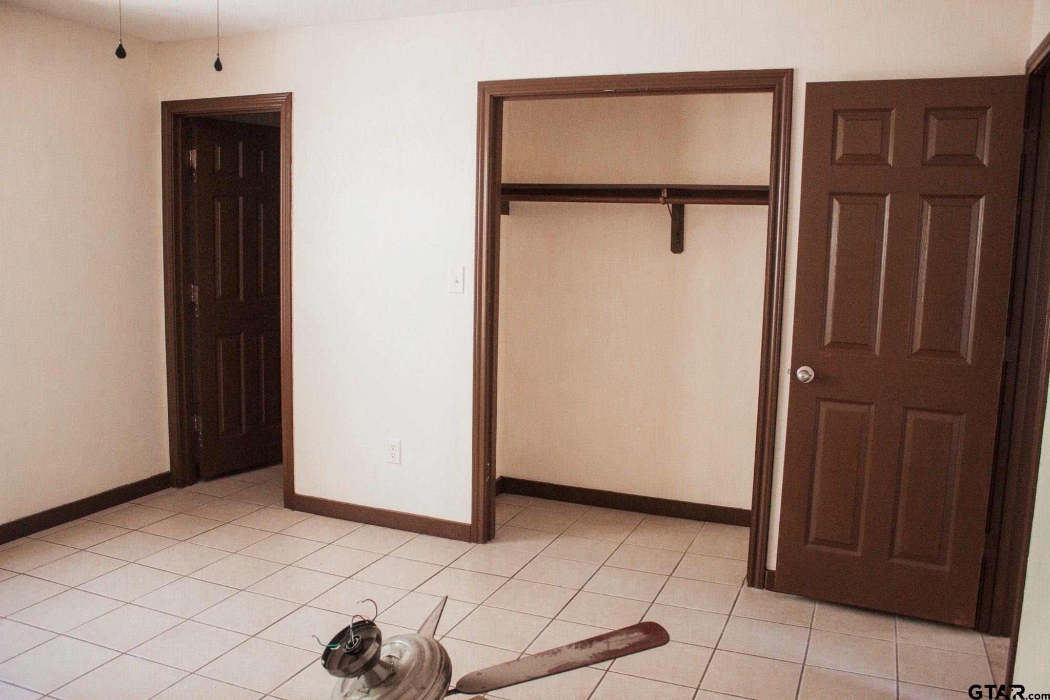 185 Caroline Street Rusk, TX 75785 - Photo 9 of 14 a view of front door
