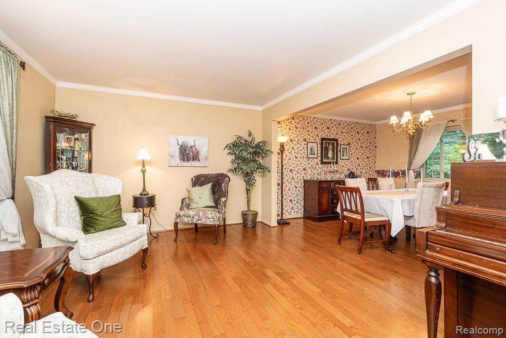 1291 Gettysburg Court Rochester Hills, MI 48306 - Photo 10 of 47