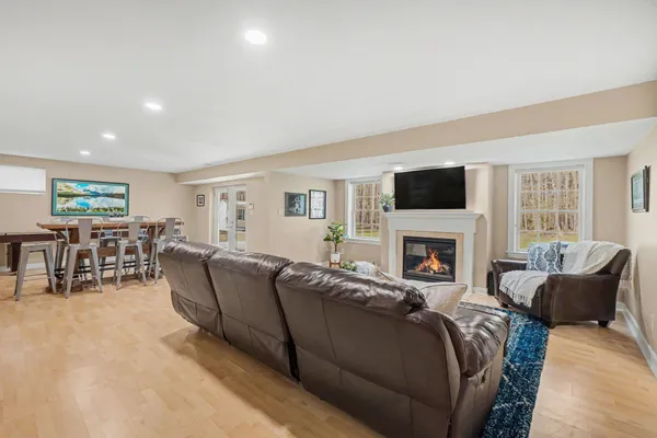 $939,000 | 2323 Queensbury Drive, Fallston, MD 21047