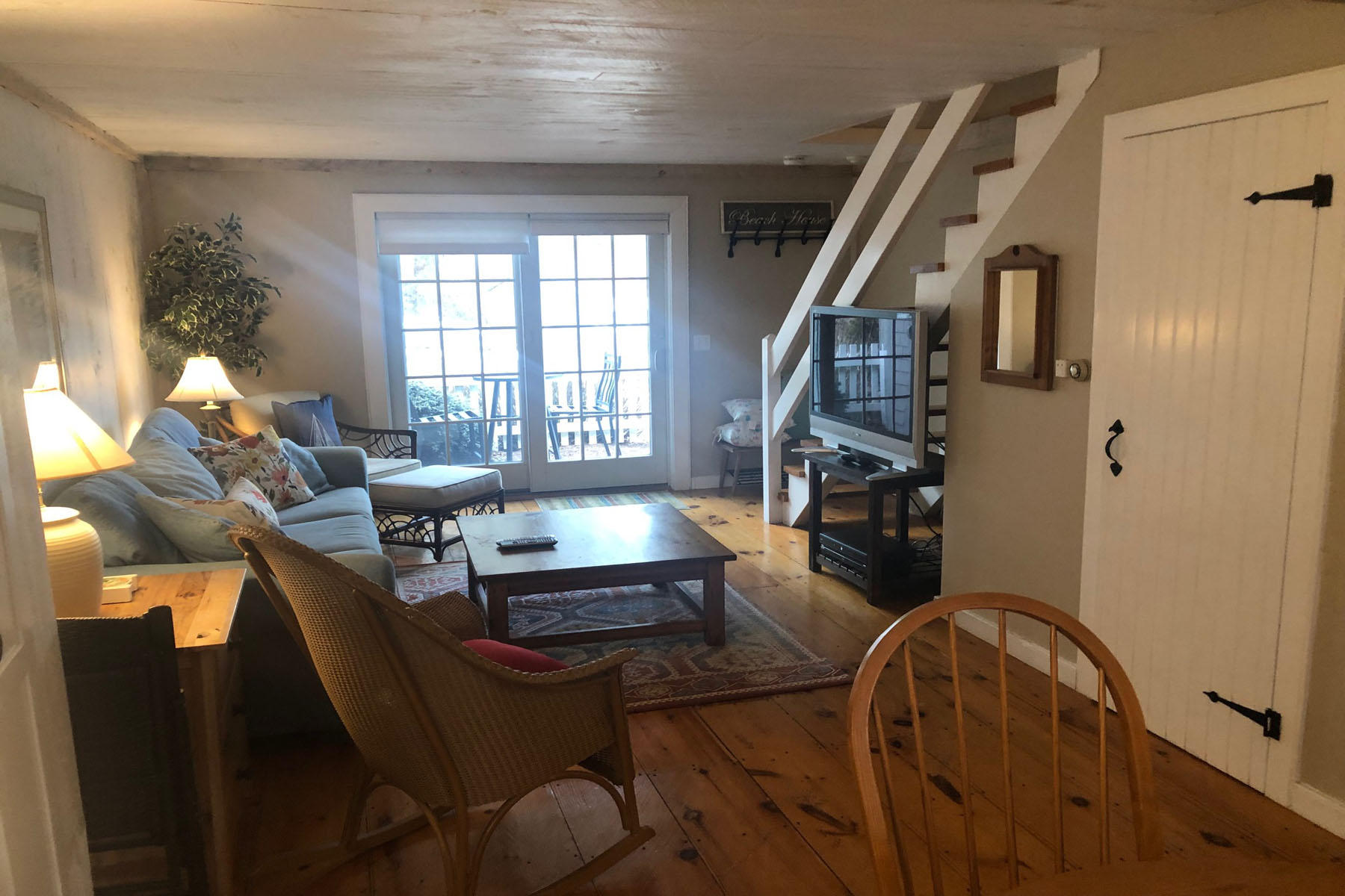 22 Hyannis Point Road Mashpee, MA 02649 - Photo 10 of 29 IMG_2980