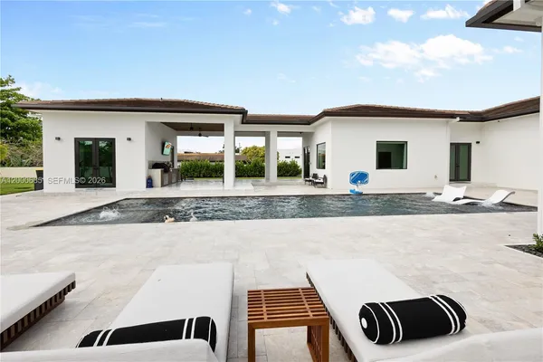 $4,400,000 | 80 Northwest 129th Avenue, Miami, FL 33182