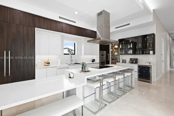 $4,400,000 | 80 Northwest 129th Avenue, Miami, FL 33182