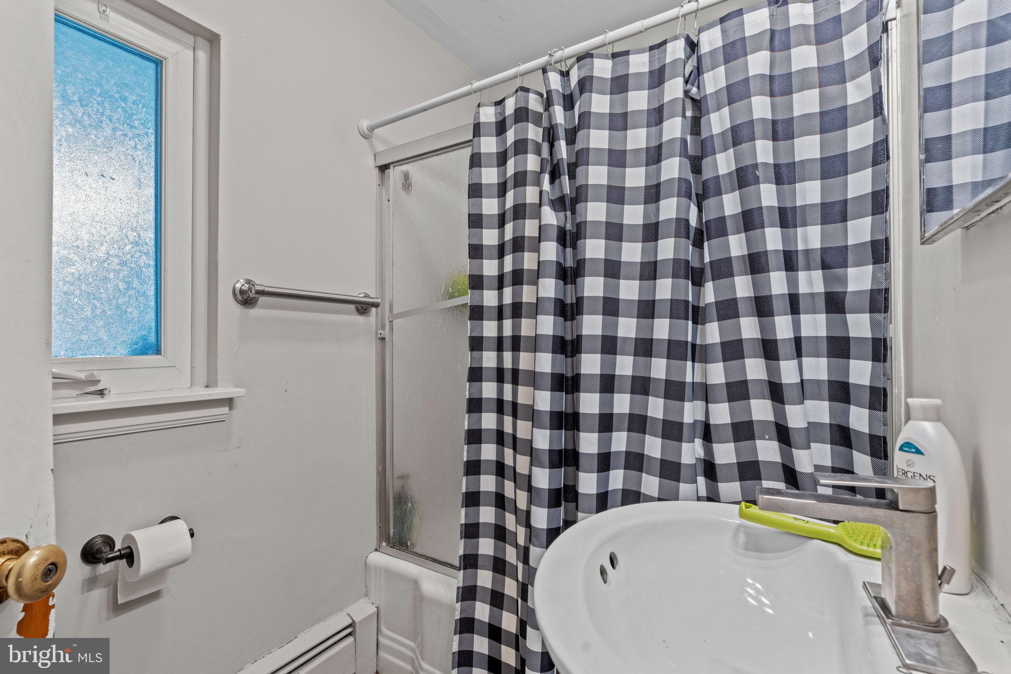 107-109 South Forge Road Palmyra, PA 17078 - Photo 7 of 22 a bathroom with a bathtub and shower
