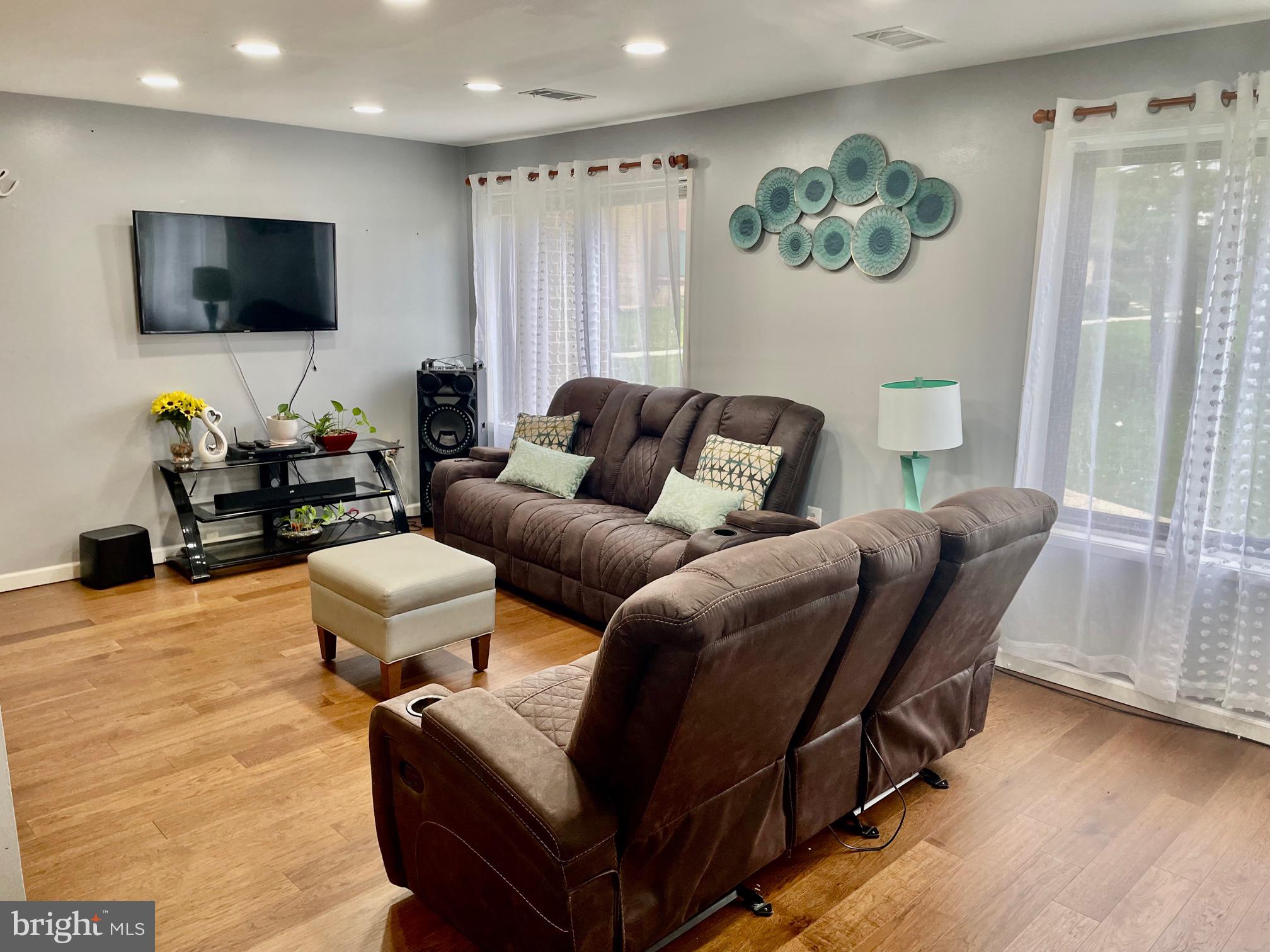 9506 Kilimanjaro Road Columbia, MD 21045 - Photo 5 of 34